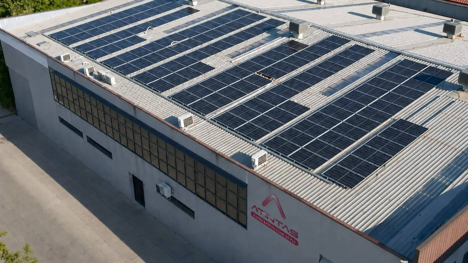 Neutralidad energética en la fabricación de PLV; el modelo de Atintas desde 2022